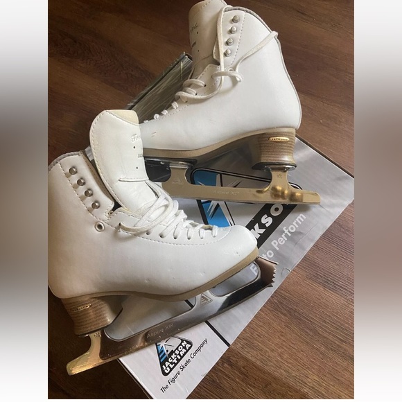 JACKSON Shoes Jackson Freestyle Figure Skates Poshmark